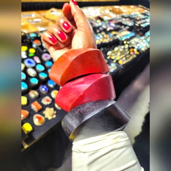 Soft Honey Brown Wide Wooden Bracelet - Light Brown (Medium) - Picture 6 of 9